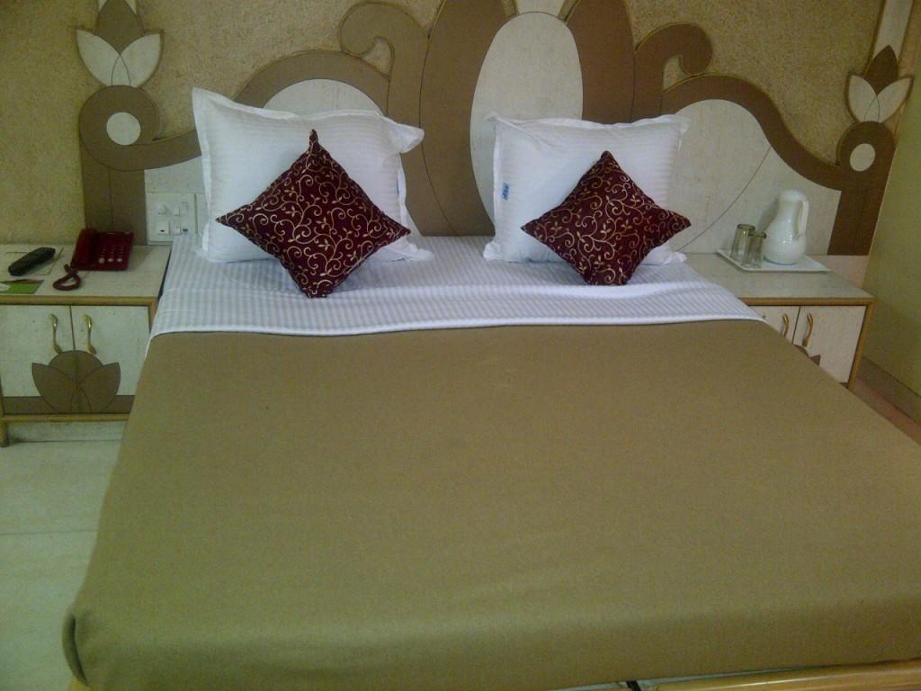 Om Sai Palace Hotell Pune Rum bild